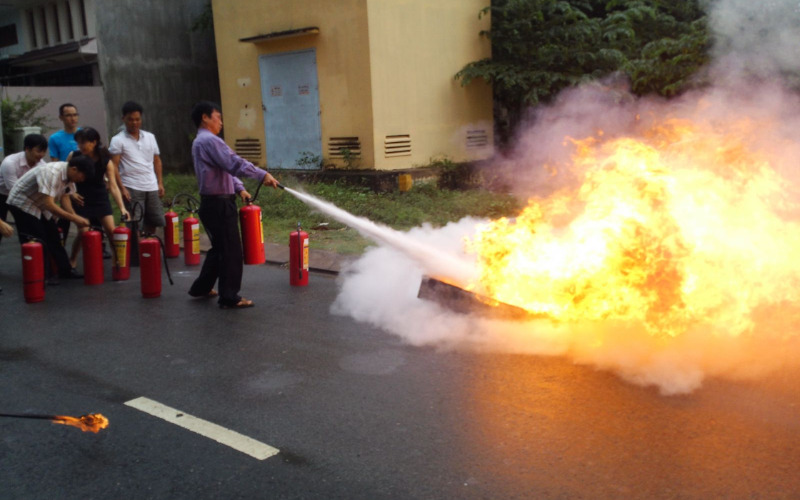 Bình chữa cháy CO2 dùng được mấy lần
